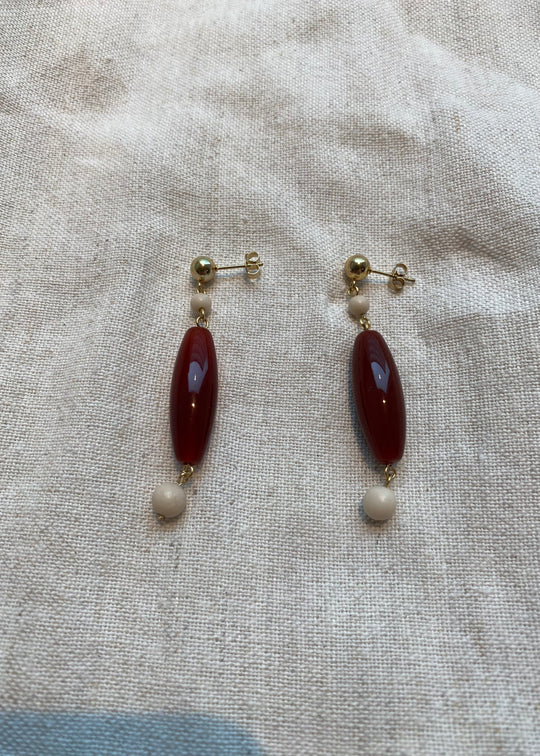 Plisse Copenhagen Nepal earrings bordeaux