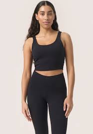 Soaked SLAlura top black