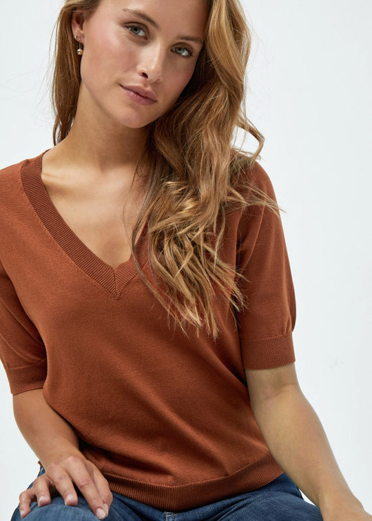 MSMilla V-Neck Knit Tee Desert Sand