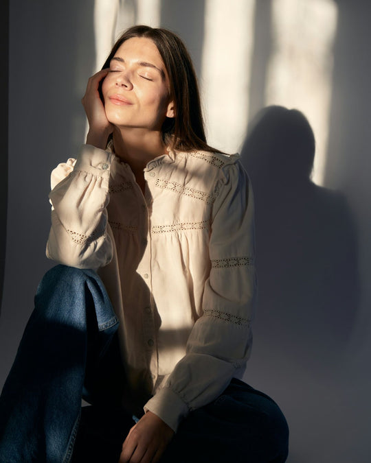 Neo Noir Lyla S Voile Blouse Toffee