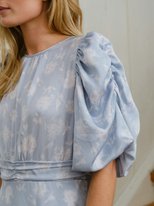 Neo Noir Kikka Faded Flower Dress Light Blue