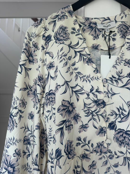 MbyM Shanaya V-M dress Remina Print