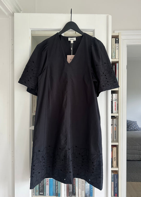 Soaked SLManja Dress SS Black