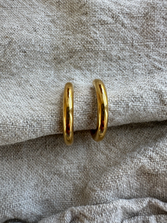 Black design by Camilla Folkman Sif hoops