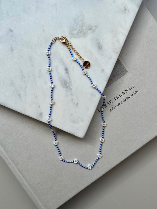 Sui ava daisy halskjede miyuki blå