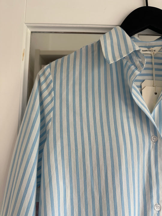 Basic Apparel Aya Shirt Birch/Alaskan Blue