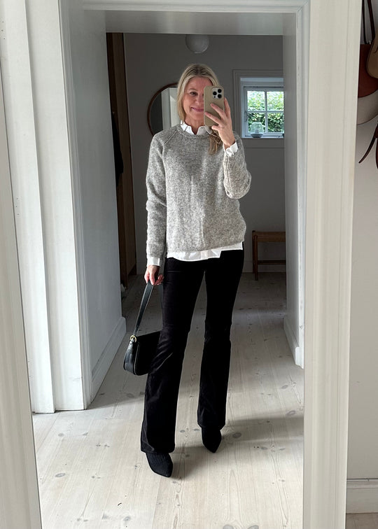 Urban Pioneers Betzy Sweater Light Grey Melange