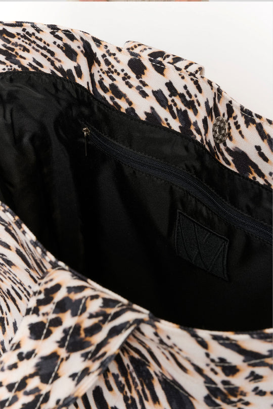 AdriaIW Tote Strokey Small