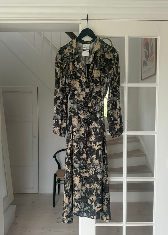 MISSE DK17-234 DUSTY GREY