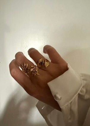 Black Design by Camilla Folkman Green ring