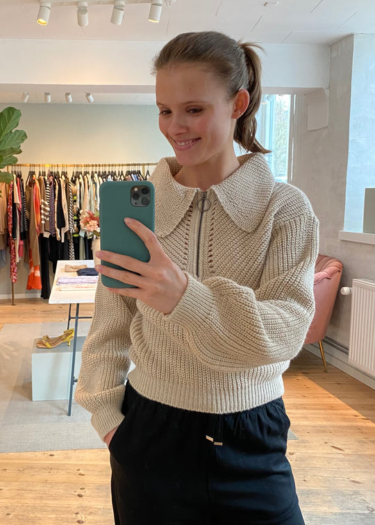 Project AJ117 Sable de tricot falala