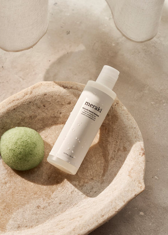 Meraki Micellar makeup remover cosmic organic