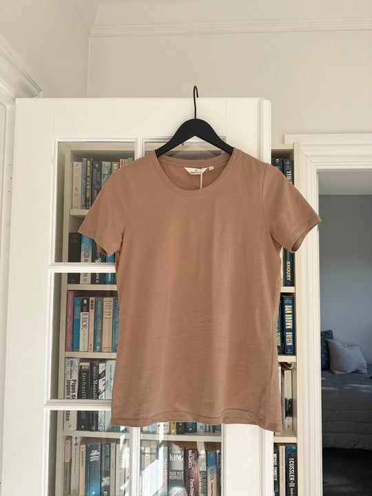 Basic Apparel Rebekka Tee Gots Amphora