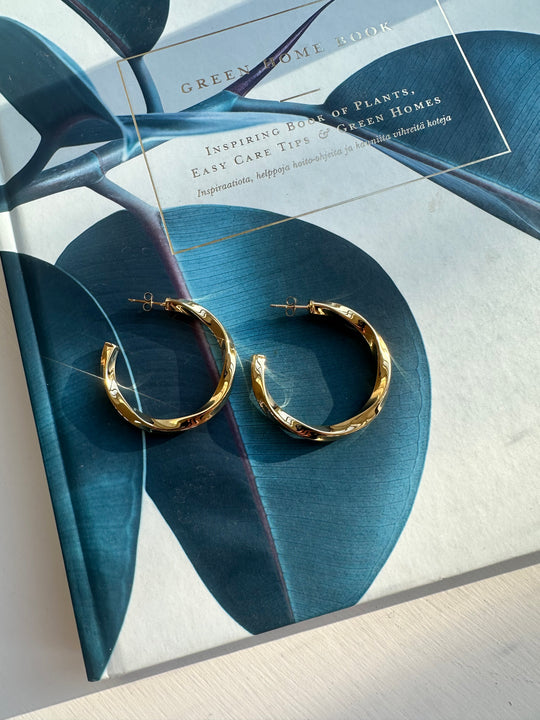 Black design by Camilla Folkman Julia hoops