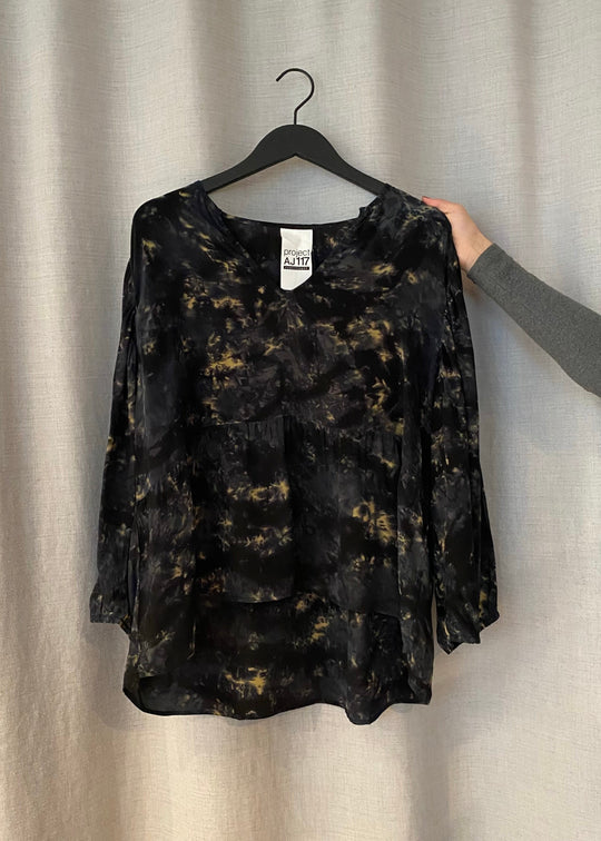 Project AJ117 Gry blouse camel galaxy