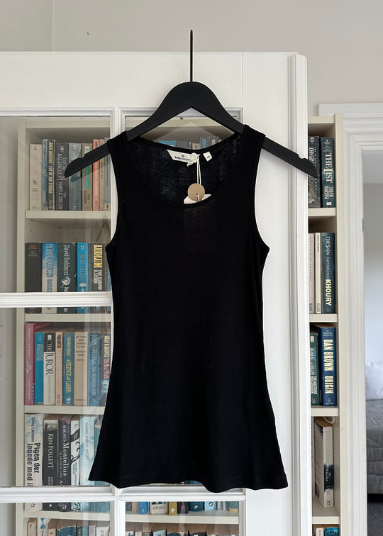 Basic Apparel Tank Lublina noir