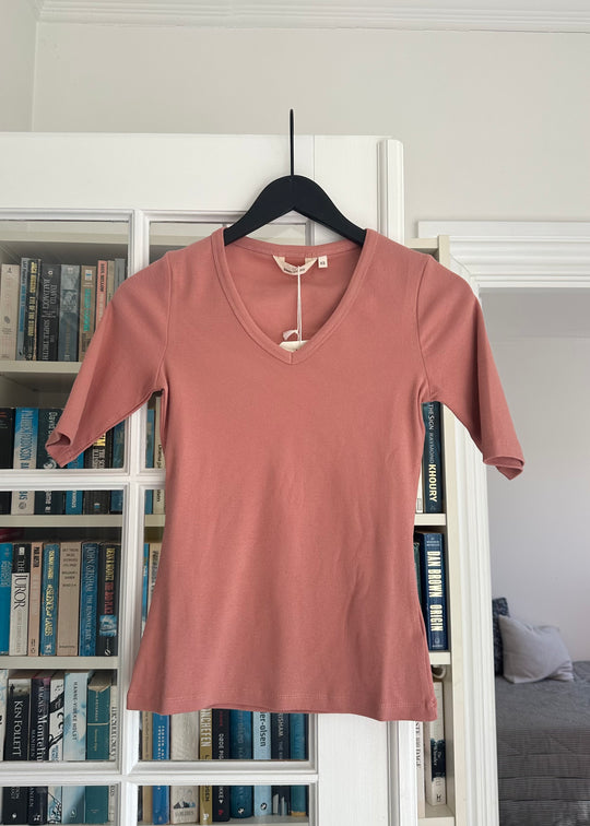 Basic Apparel Ludmilla SS Tee Gots Old Rose