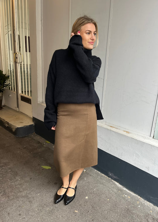 Minimum Calliope skirt 3772 Shitake