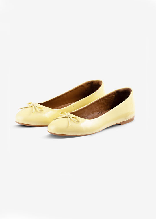 Atone Camelia Ballerina Tender Yellow