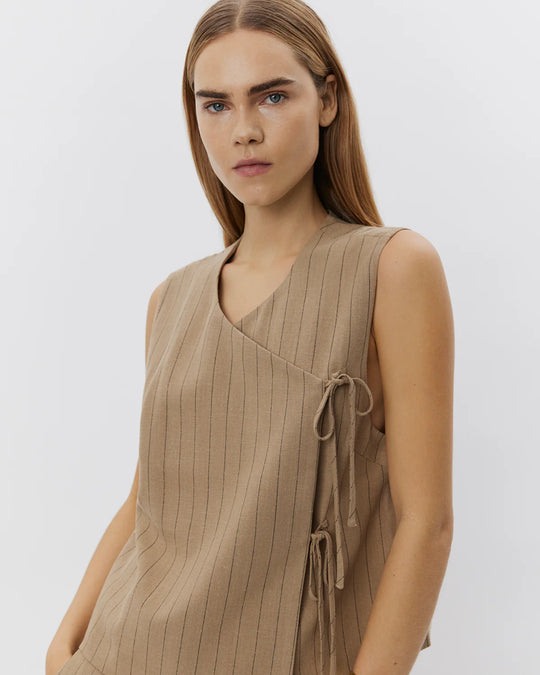 Sofie Schnoor Cailin vest light brown striped