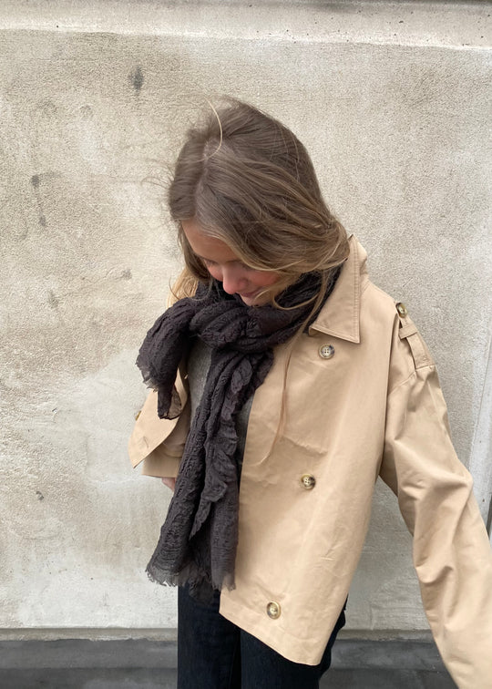 Livness uldtørklæde brun