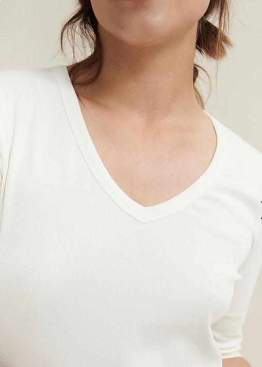 Basic Apparel Ludmilla SS Tee Gots Whisper White