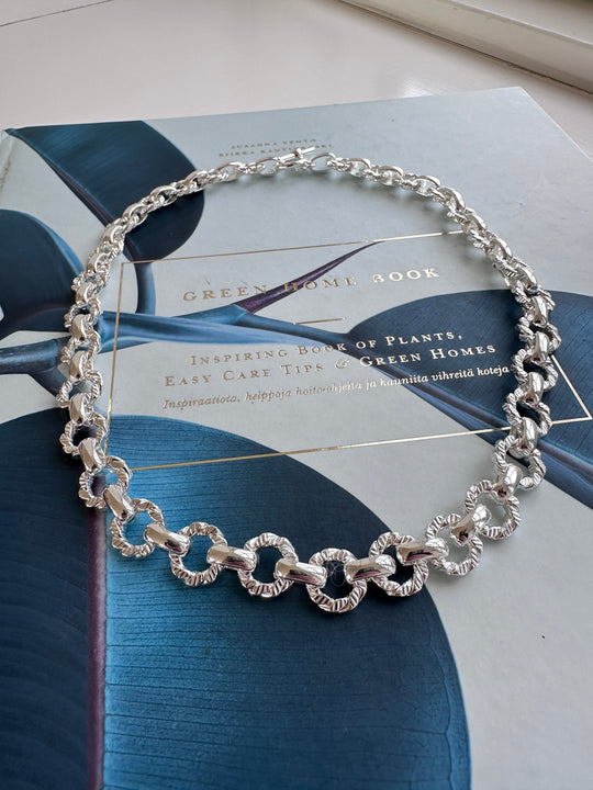 Plissé Copenhagen Suri necklace silver