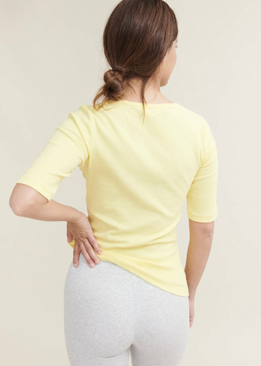 Basic Apparel Ludmilla SS Tee Gots Custard