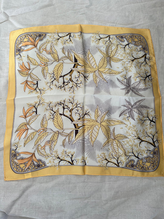 Plissé Copenhagen Bjanka Scarf yellow