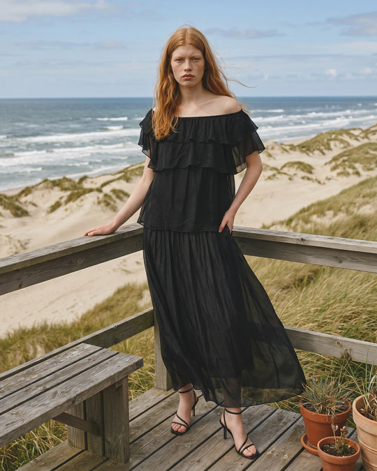 La Rouge Donatella Fringe Top black