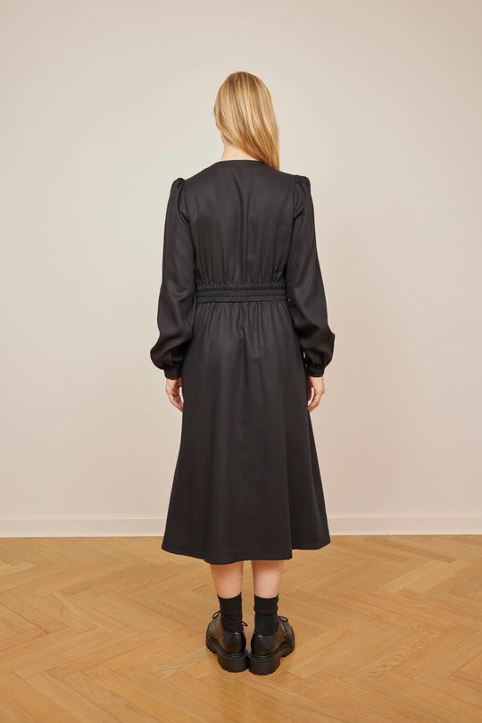 Schulz av publiken Dandy Dress Black