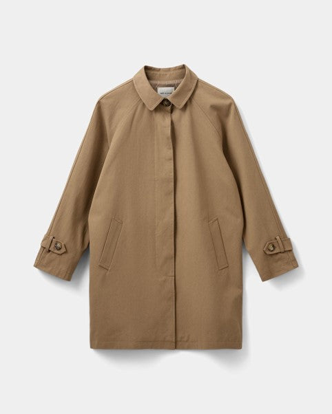 Sofie Schnoor Filippasw Mantelkamel