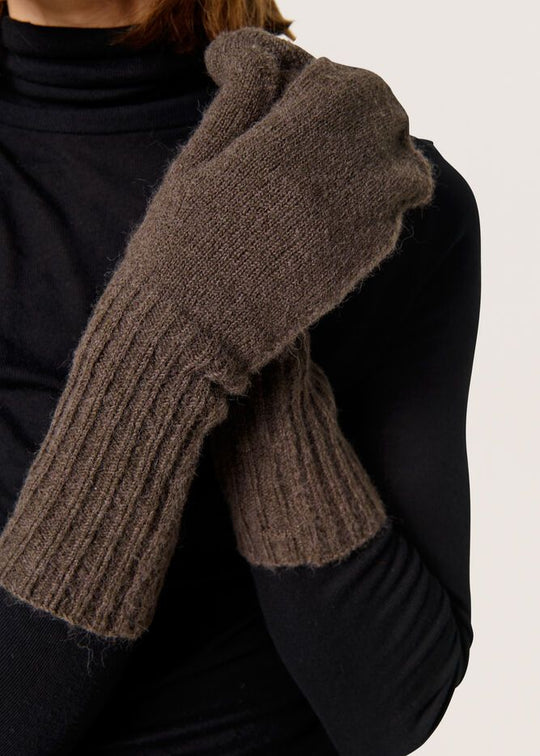 Soaked SLAnaye Mittens Morel Melange