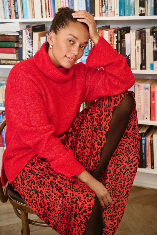 Part Two LeahsPW Pullover Salsa (red)