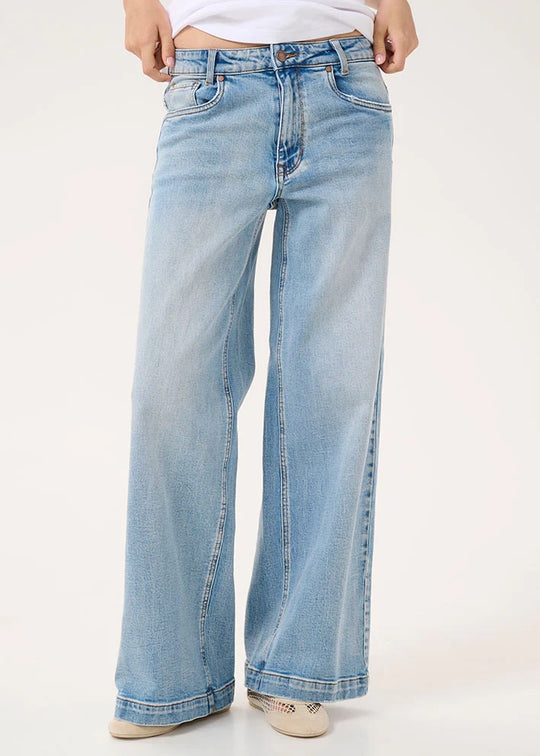 My Essential Wardrobe DangoMW Denim High X-Wide Light Blue Retro Wash