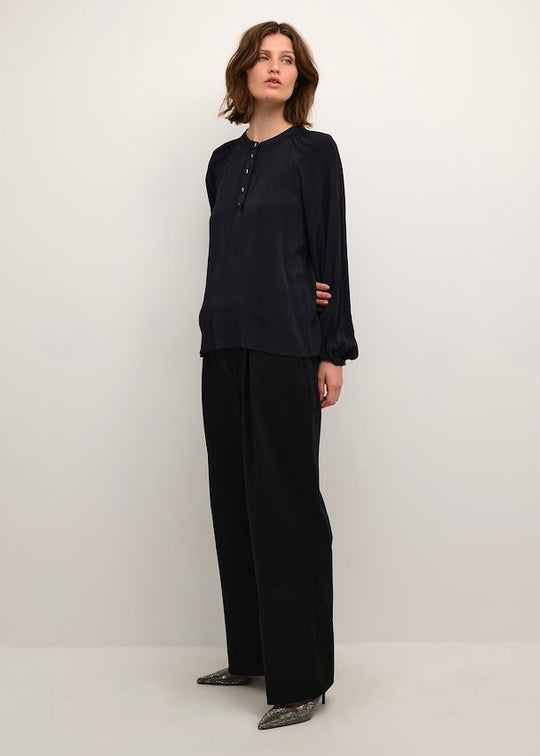 Karen von Simonsen Queenkb Bluse Meteorit (schwarz)