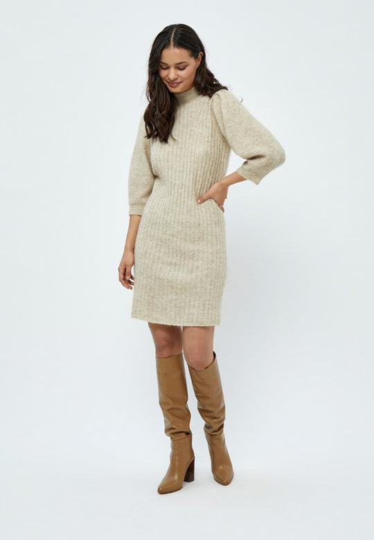 Minus Ditta Treen Robe Oyster
