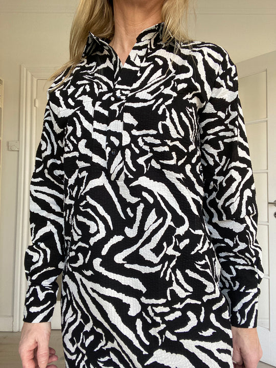 Noella Tilde Dress Cotton Black Zebra