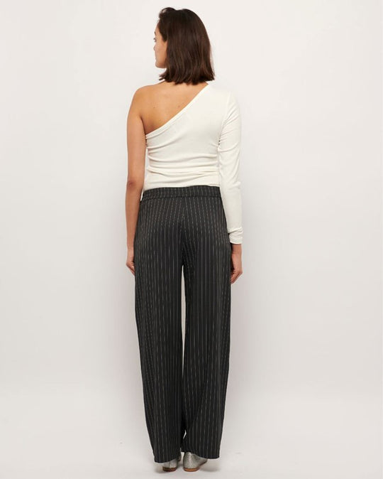 La Rouge Lisa One Shoulder L/S White