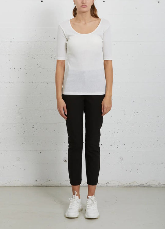 COSTER COPENHAGEN CC HJÄRT SILK SCOOP NACK T-SHIRT VIT