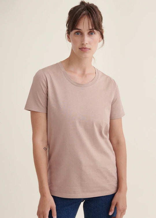 Basic Apparel Rebekka Tee Gots Amphora