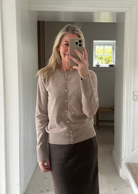 Sofie Schnoor SNOS431 Cissesw Cardigan Sand melange