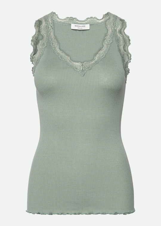 Rosemunde Beatha Silk SL V-neck Lace Top Green Milieu