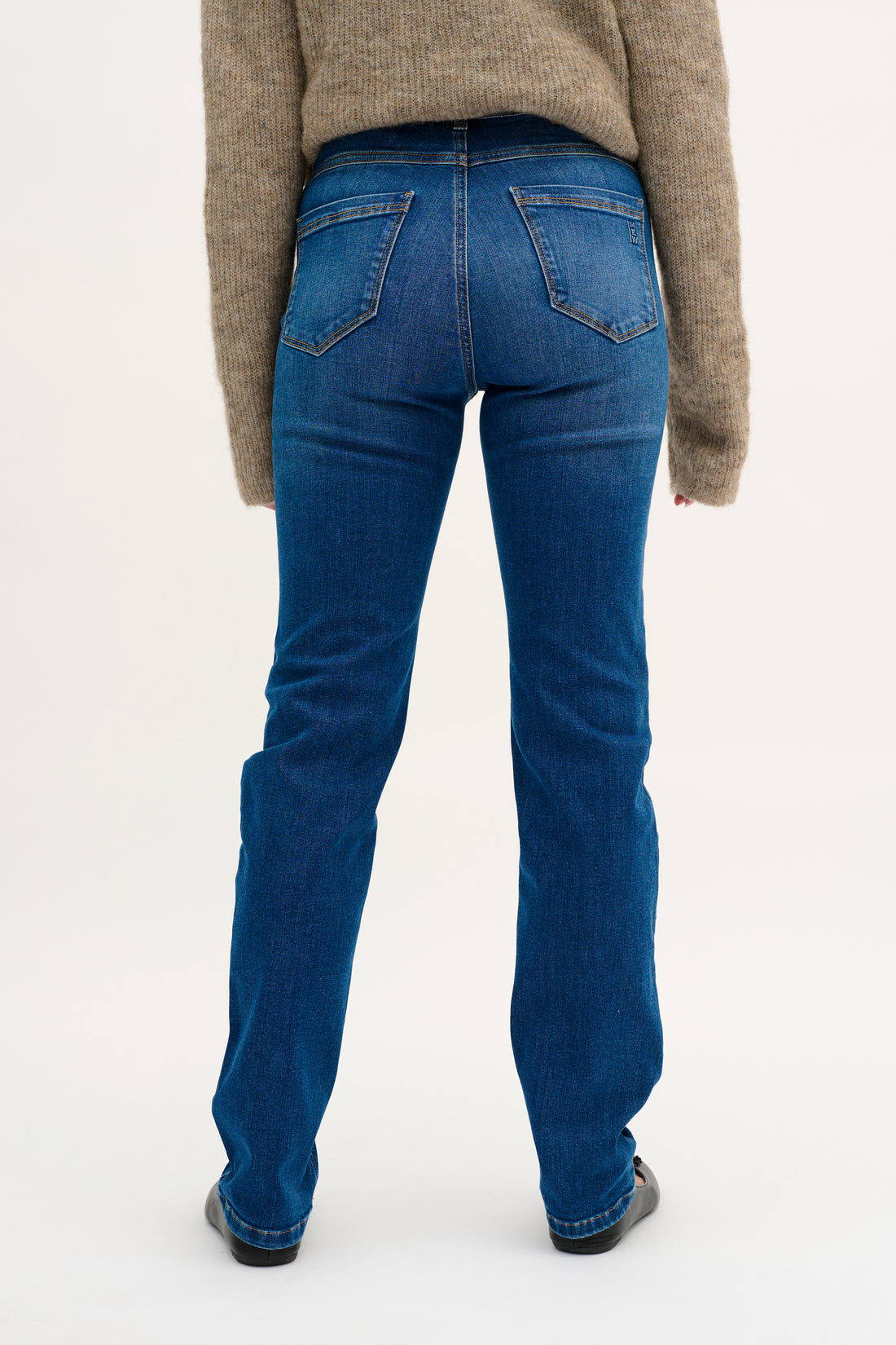 My Essential Wardrobe the Celina High straight medium blue