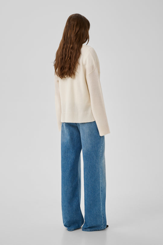 My Essential Wardrobe MWHuxi V-Neck Knit Pullover off-white