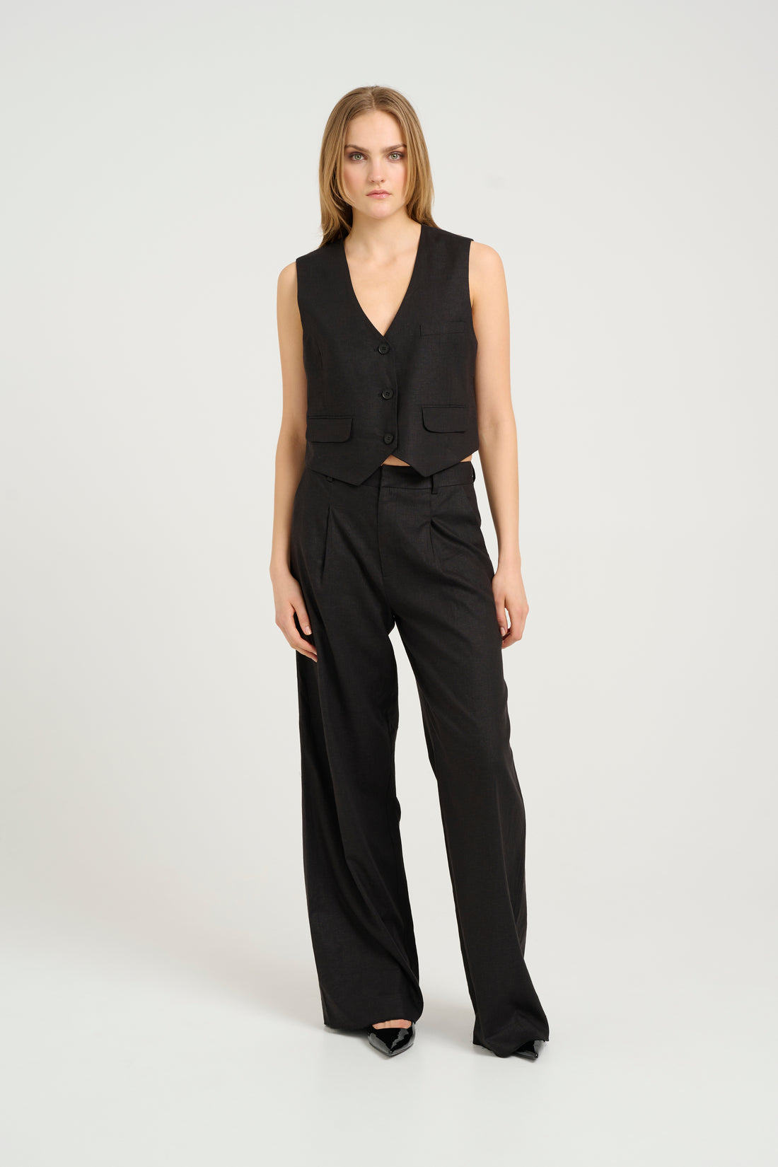 Gestuz ElarahGZ linen HW pants NOOS black
