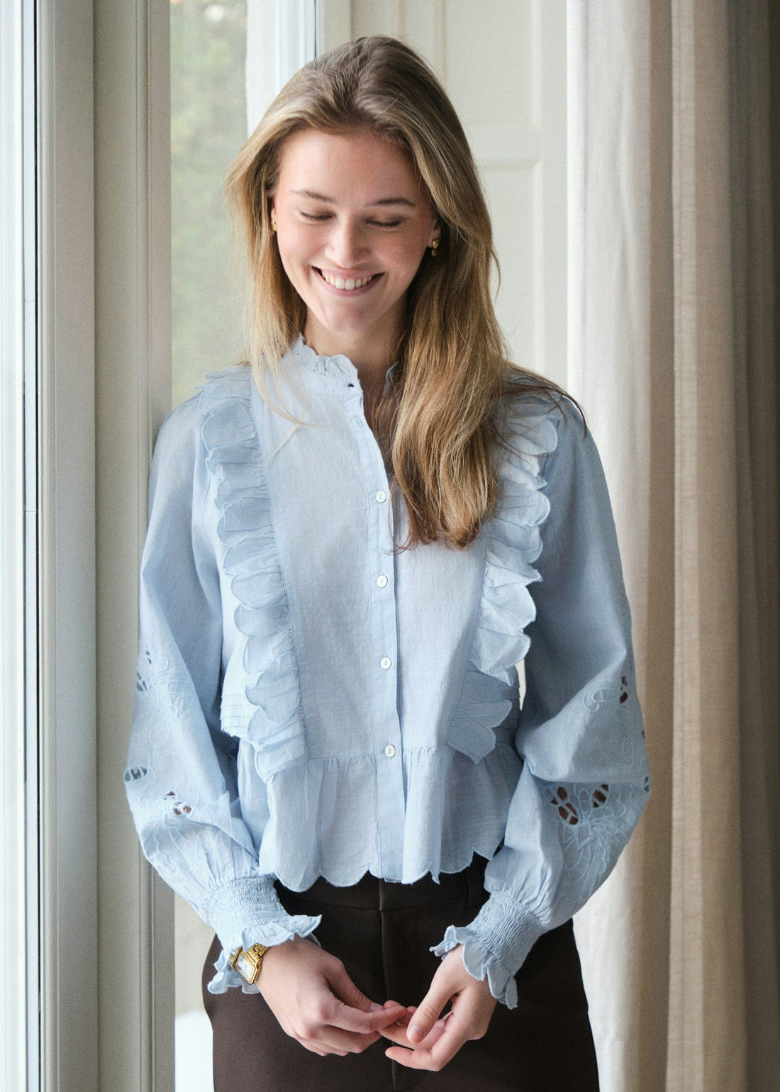 Neo Noir Petrine Embroidery Blouse Light blue