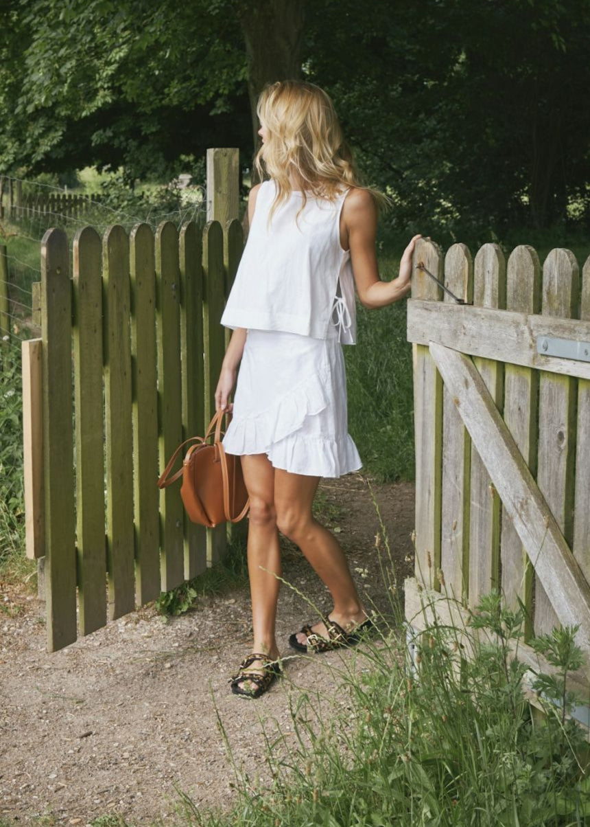 Neo Noir Bekka Linen Skirt White