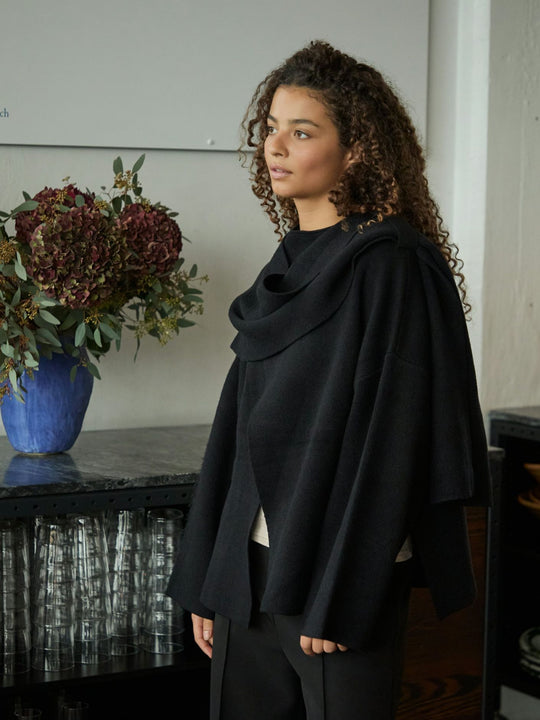 Neo Noir Wals Knit Scarf Blouse Black