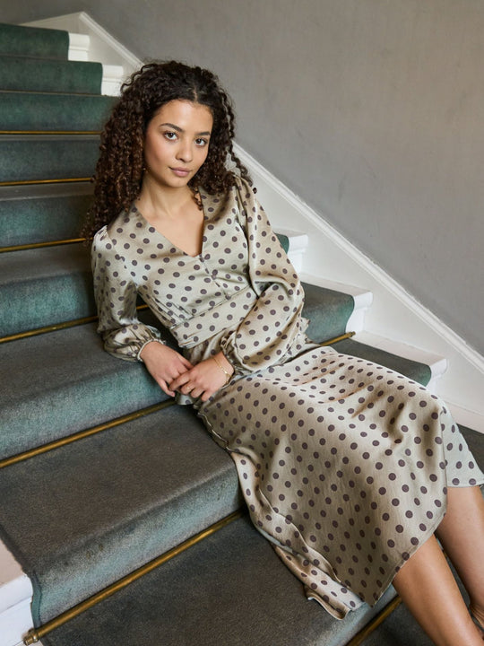 Pre-order uge 19. Neo Noir Jellima Dotted Blouse Pistachio